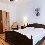 Casa Postavarului 3* Braşov