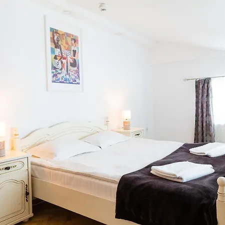 Casa Postavarului 3* Brasov