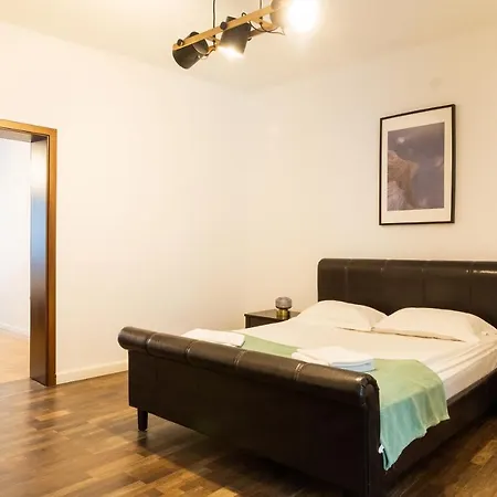 Casa Postavarului Gasthuis 3*