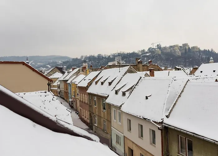 Casa Postavarului 3*