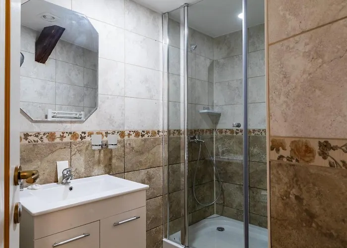 Casa Postavarului 3* Brasov