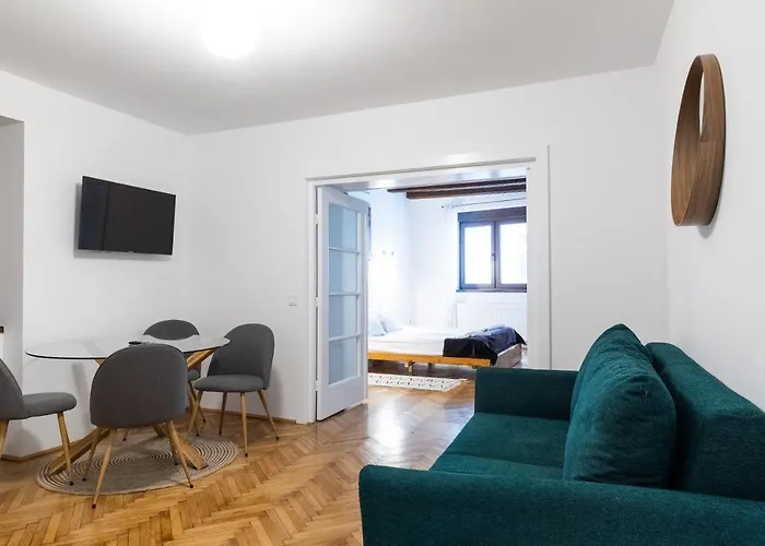 Casa Postavarului 3* Braşov